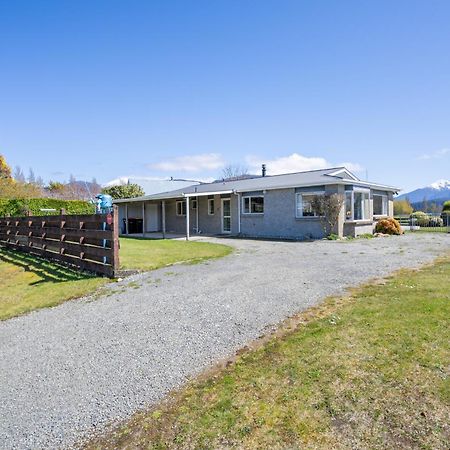 Kepler Retreat - Te Anau Holiday Home Екстериор снимка