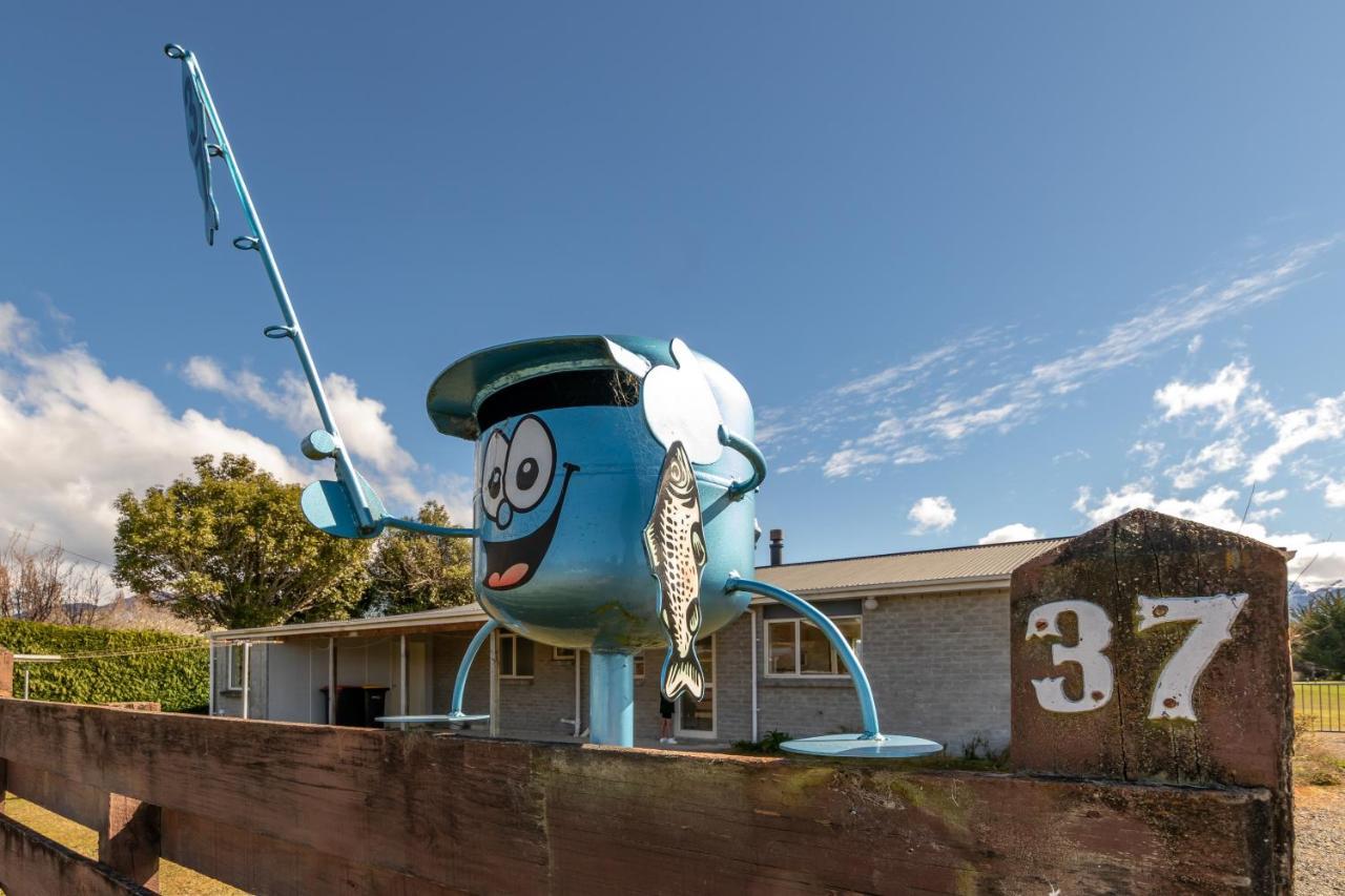 Kepler Retreat - Te Anau Holiday Home Екстериор снимка